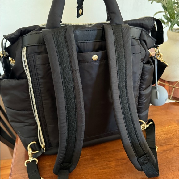 Itzy Ritzy Dream convertible diaper bag - Picture 7 of 7